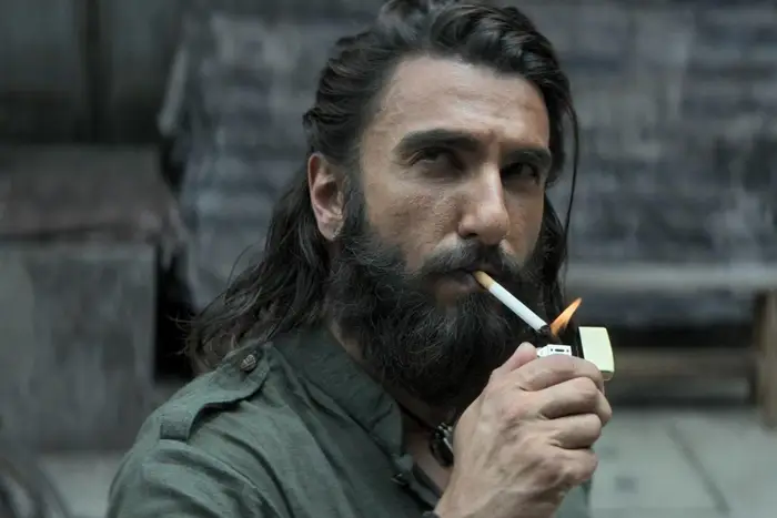 രൺവീർ സിംഗ് ചിത്രം 'ധുരന്ധർ' ആറ് ഗൾഫ് രാജ്യങ്ങളിൽ നിരോധിച്ചു